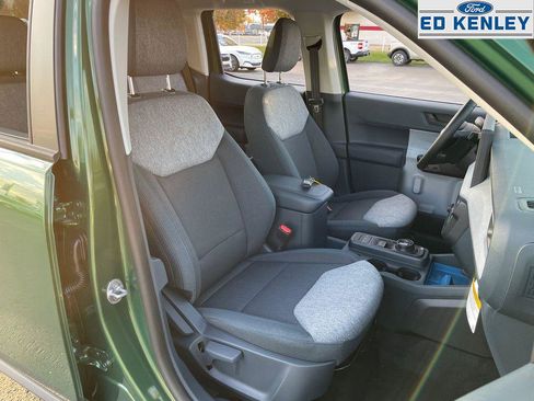 New 2025 Ford Maverick XLT w/ XLT Luxury Package image 23