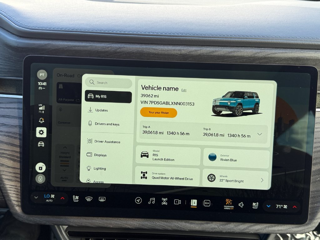 Used 2022 Rivian R1S Launch Edition Quad AWD/4WD image 13