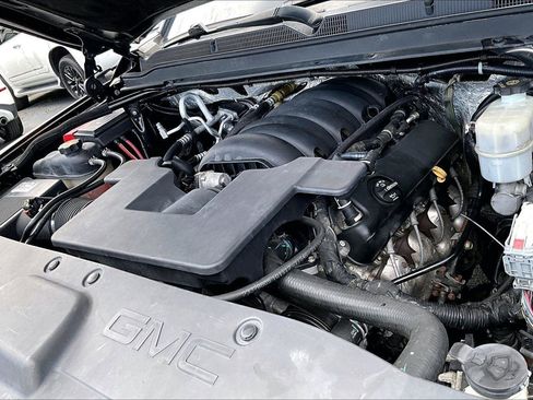 Used 2018 GMC Yukon Denali AWD/4WD image 34