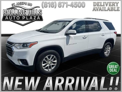 Used 2021 Chevrolet Traverse LT AWD/4WD image 1