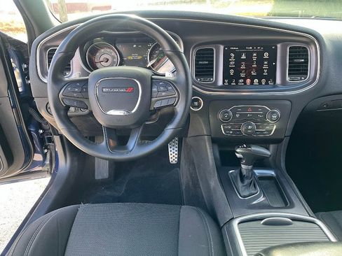 Used 2016 Dodge Charger R/T Scat Pack w/ Beats Audio Group image 19