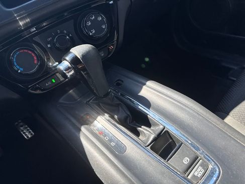 Used 2021 Honda HR-V Sport image 20