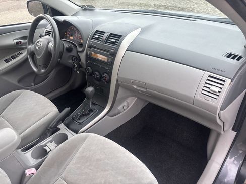 Used 2009 Toyota Corolla image 16