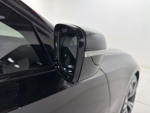 Used 2021 BMW 330i Sedan w/ Premium Package RWD image 26