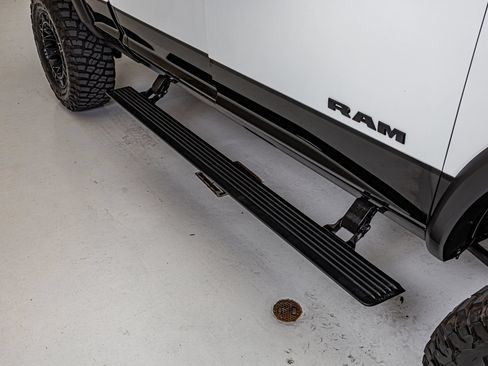 Used 2024 RAM 2500 Rebel w/ Level 2 Equipment Group AWD/4WD image 13