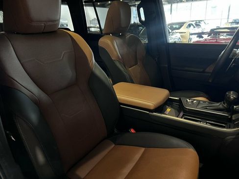 Used 2024 Lexus GX 550 AWD/4WD image 30