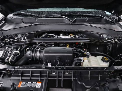 Used 2022 Ford Explorer ST-Line image 29