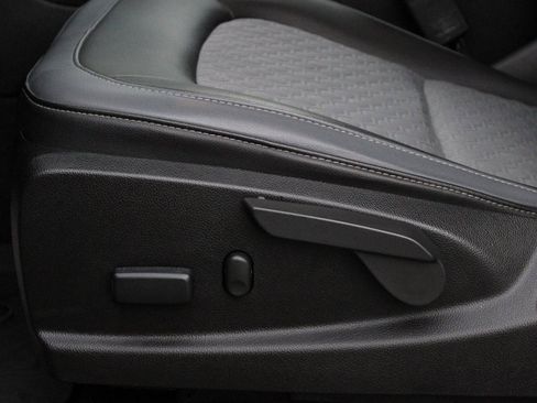 Used 2019 Chevrolet Colorado Z71 image 22