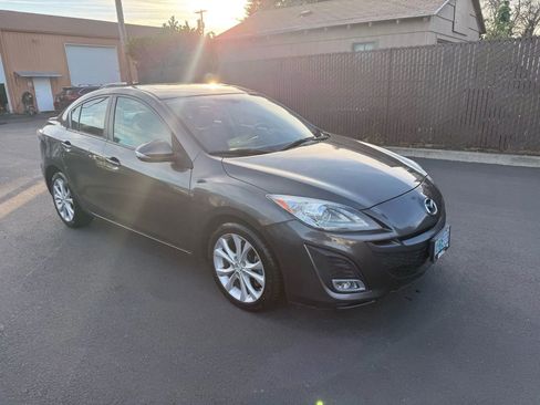 Used 2010 MAZDA MAZDA3 s Grand Touring image 3