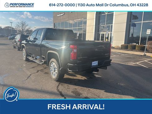 Used 2020 Chevrolet Silverado 3500 High Country w/ Z71 Off-Road Package image 6