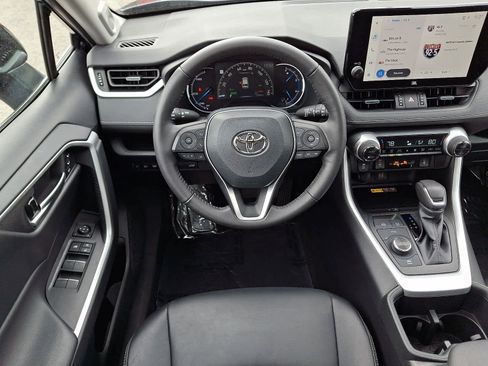 Certified 2023 Toyota RAV4 XLE Premium image 12