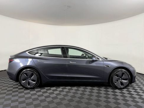 Used 2018 Tesla Model 3 Long Range RWD image 7