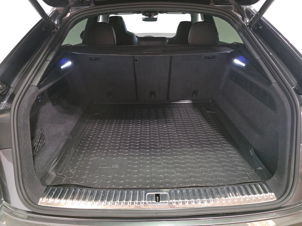 Certified 2023 Audi SQ8 Premium Plus w/ Black Optic Package AWD/4WD image 9