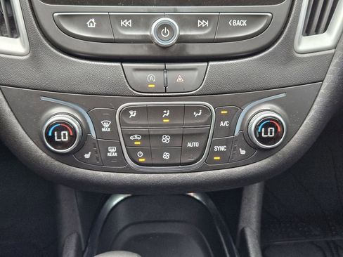 Used 2023 Chevrolet Malibu LT image 16