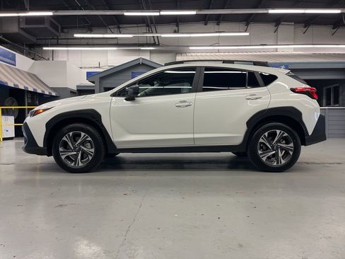 Certified 2026 Subaru Crosstrek 2.0i Premium image 5