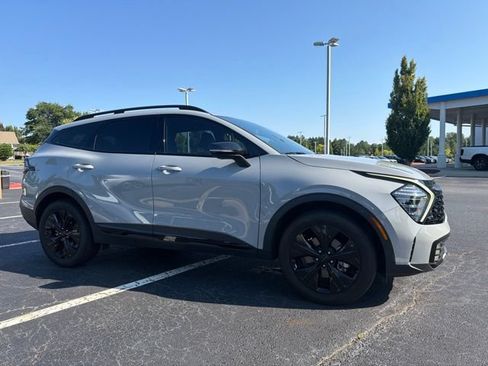 Used 2025 Kia Sportage X-Line AWD/4WD image 4