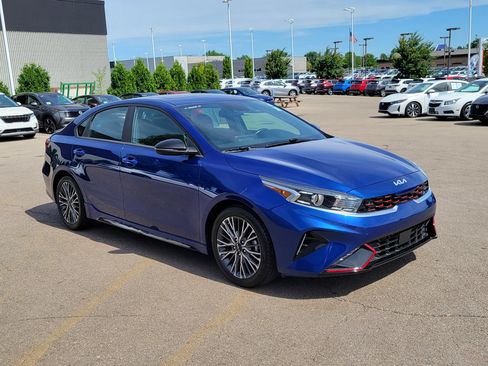 Used 2024 Kia Forte GT-Line w/ GT-Line Premium Package FWD image 31