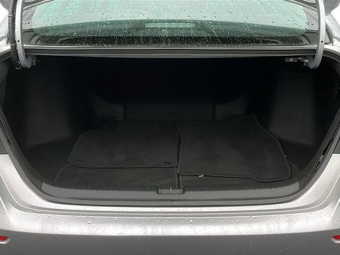 Used 2025 Honda Accord LX image 30