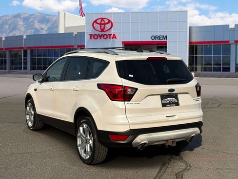 Used 2019 Ford Escape Titanium AWD/4WD image 6