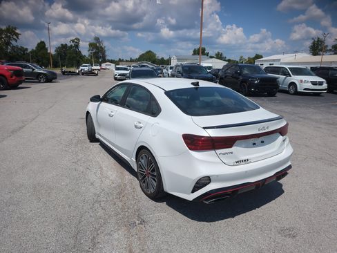 Used 2023 Kia Forte GT w/ GT2 Package image 5