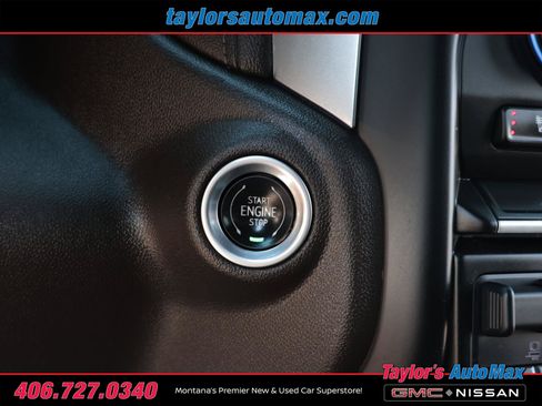 Used 2021 Chevrolet Silverado 1500 LT w/ Z71 Off-Road Package AWD/4WD image 19
