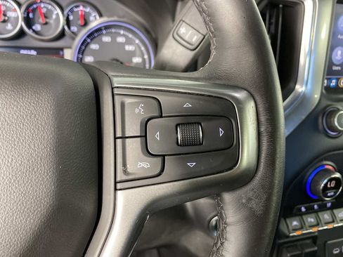 Used 2021 Chevrolet Silverado 1500 LTZ w/ LTZ Premium Package AWD/4WD image 17