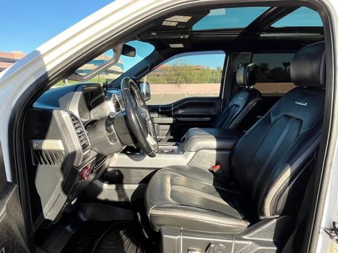 Used 2018 Ford F150 Platinum w/ Equipment Group 701A Luxury image 11