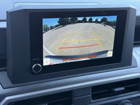 Used 2025 Toyota 4Runner SR5 RWD image 18