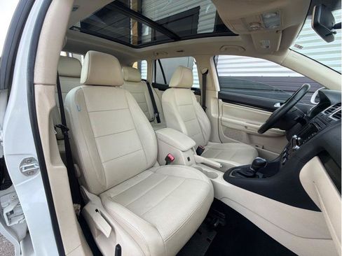 Used 2013 Volkswagen Jetta TDI FWD image 4
