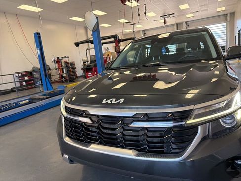 Used 2024 Kia Seltos S image 4