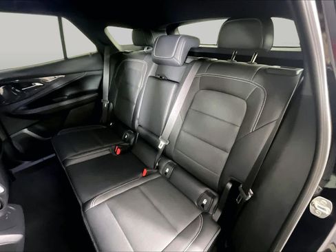 Used 2024 Chevrolet Blazer EV LT AWD/4WD image 16