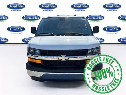 Used 2023 Chevrolet Express 3500 LT w/ LT Preferred Equipment Group image 2