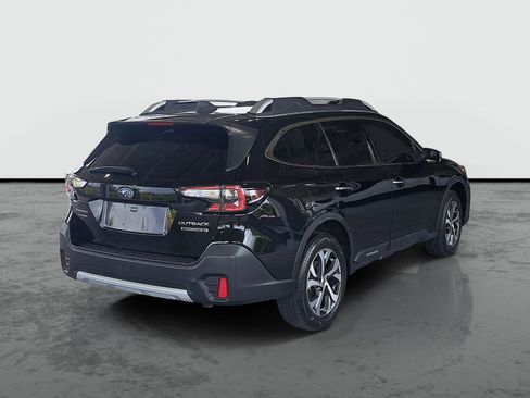 Used 2022 Subaru Outback Touring XT AWD/4WD image 2