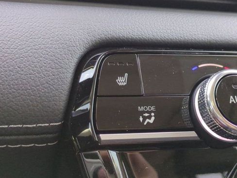 New 2026 Honda Pilot Touring image 21