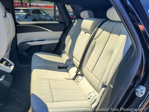 New 2026 Cadillac Lyriq Luxury w/ LPO, Floor Liner Package AWD/4WD image 19