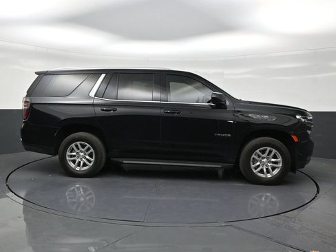 Used 2024 Chevrolet Tahoe LS RWD image 6