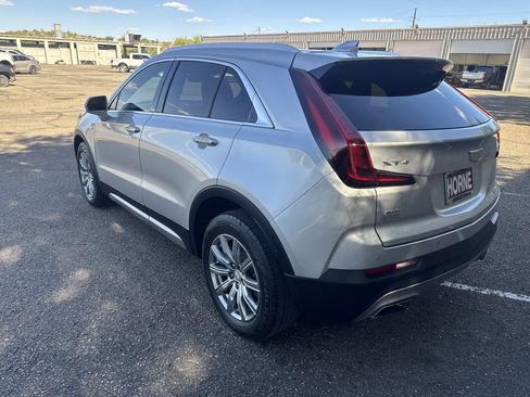 Used 2020 Cadillac XT4 Premium Luxury AWD/4WD image 5