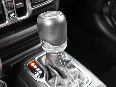 Used 2023 Jeep Wrangler Unlimited Sahara w/ Cold Weather Group image 31