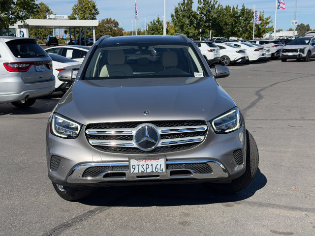 Used 2021 Mercedes-Benz GLC 300 w/ Premium Package image 3