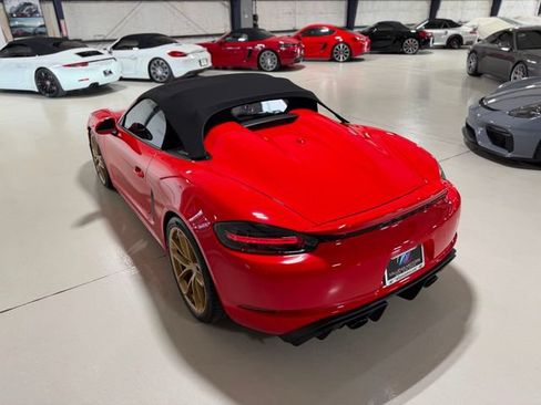 Used 2022 Porsche 718 Boxster Spyder RWD image 77