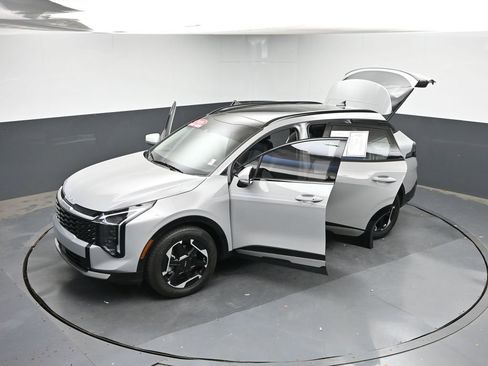 Used 2026 Kia Sportage SX FWD image 46