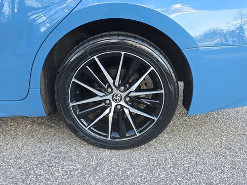 Used 2023 Toyota Camry SE image 32