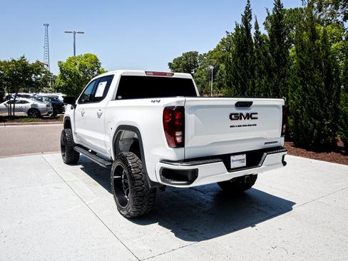 Used 2024 GMC Sierra 1500 Elevation AWD/4WD image 8
