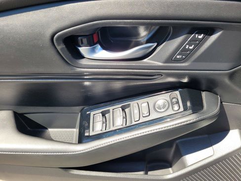 Used 2025 Honda Accord Touring image 26