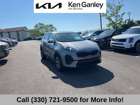Used 2021 Kia Sportage LX w/ LX Fwd Popular Package image 3