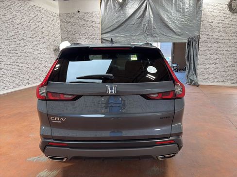 Used 2023 Honda CR-V Sport image 6