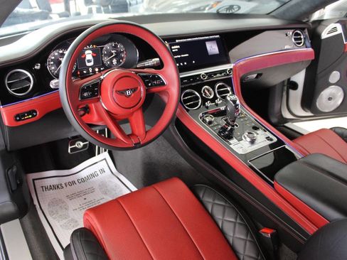 Used 2023 Bentley Continental GT Speed image 8
