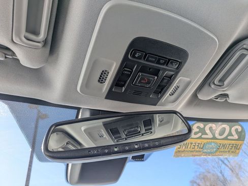 Used 2023 Toyota Camry SE image 25