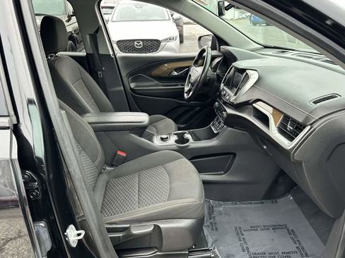 Used 2020 GMC Terrain SLE image 25