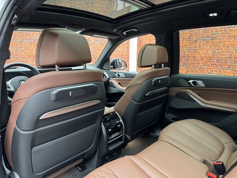 New 2026 BMW X7 xDrive40i image 24